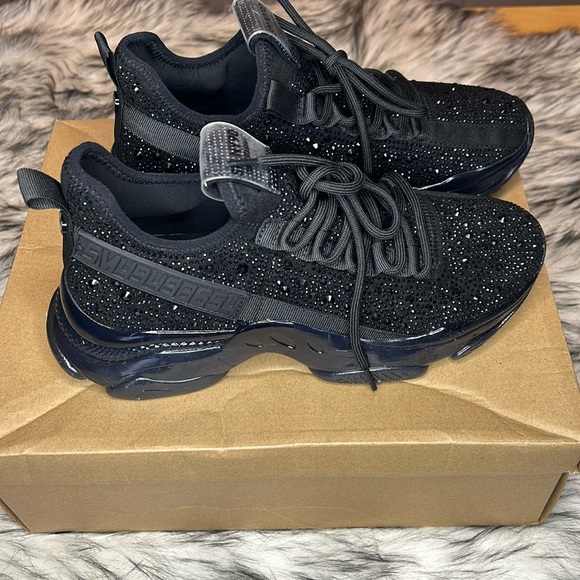 Steve Madden Shoes - Steve Madden black rhinestone sneakers